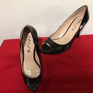 Black paten leather heels